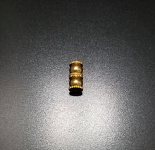 Load image into Gallery viewer, Brass Screw Twist Closure